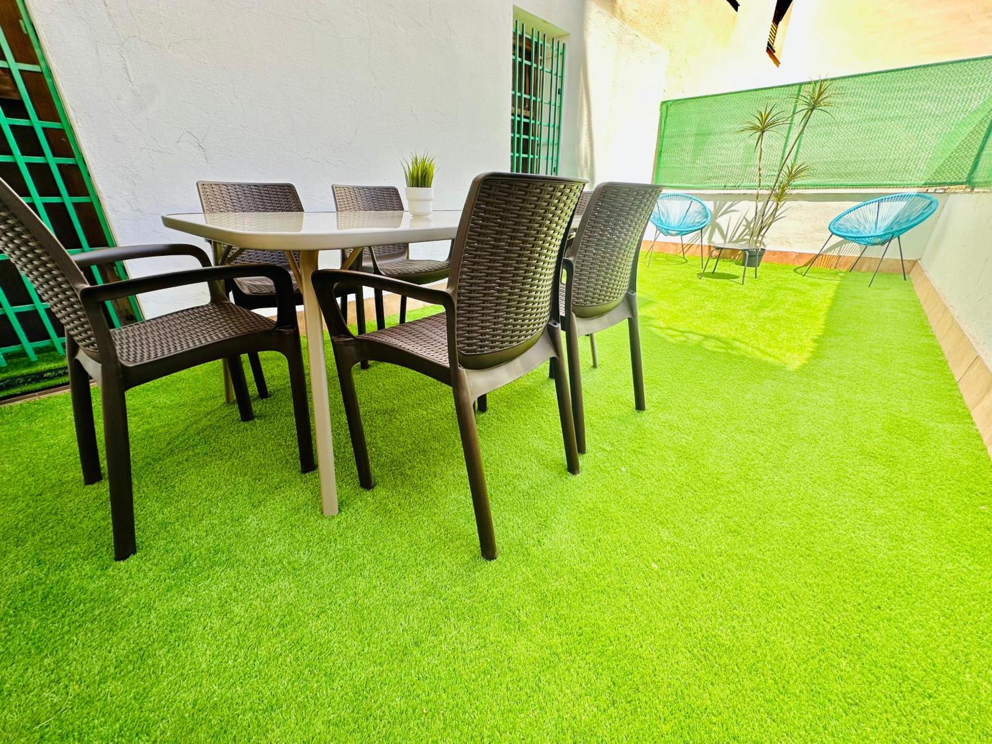 Apartamento La Ibiza Del Pilar Zaragoza Exterior foto